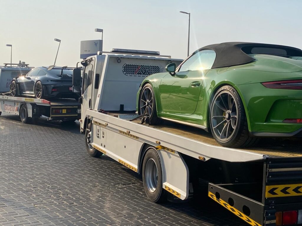 Careful Towing for Accident-Damaged Vehicles